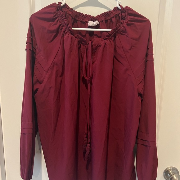Andree by Unit Top size large - Picture 1 of 15
